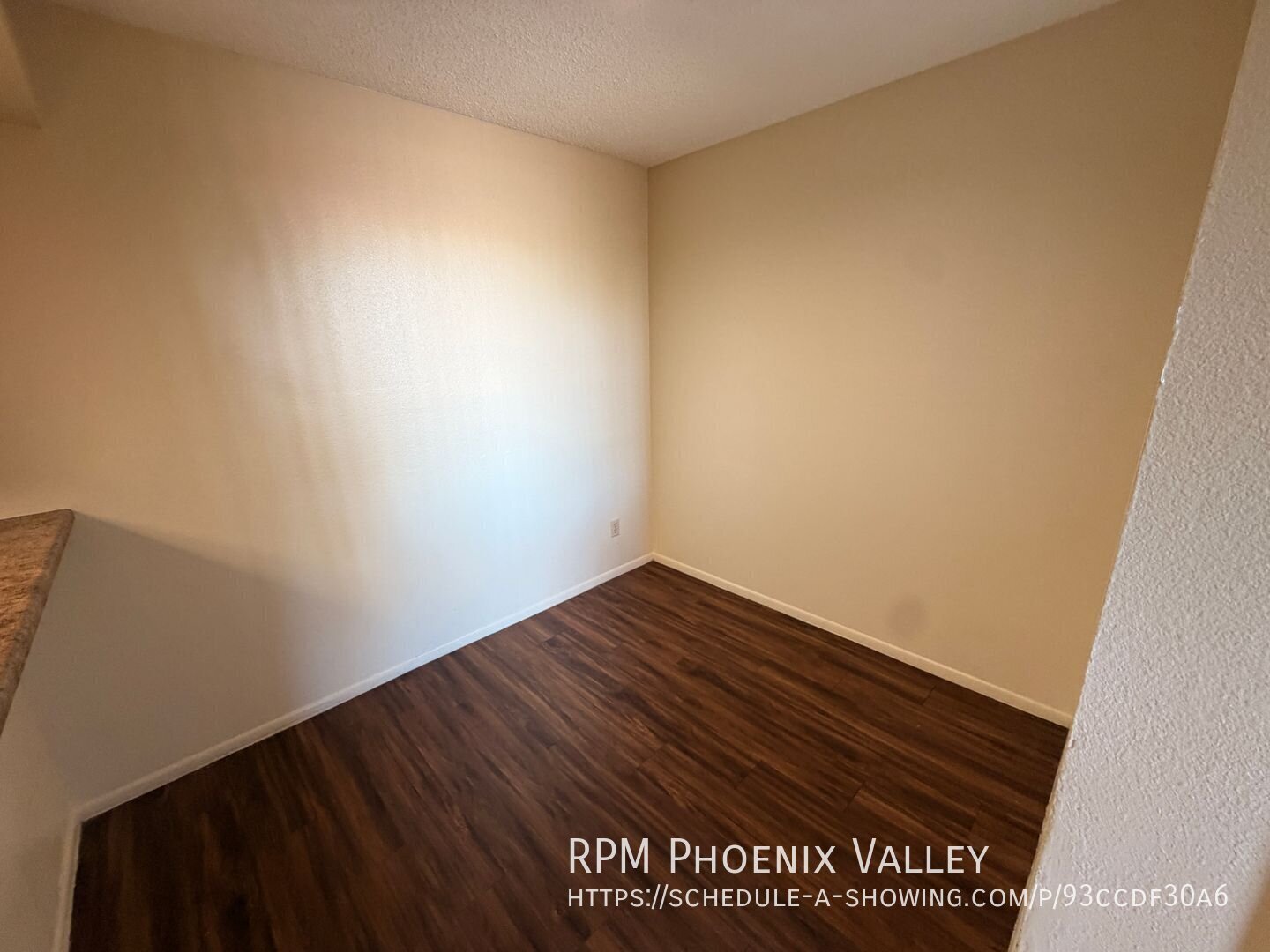 1 Bedroom 1 Bathroom 500 sq.ft. Near Tempe Marketplace and Light Rail property image