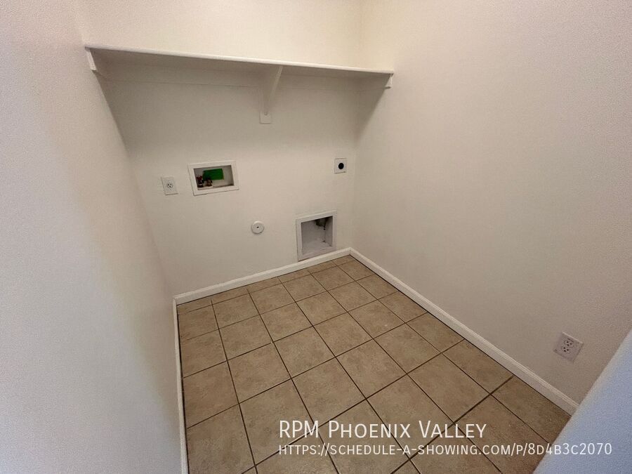 Spacious 3-Bedroom Home with Loft property image