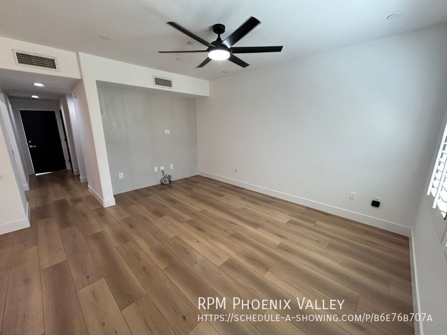 ✨ Absolutely Stunning Gated Condo ✨ property image