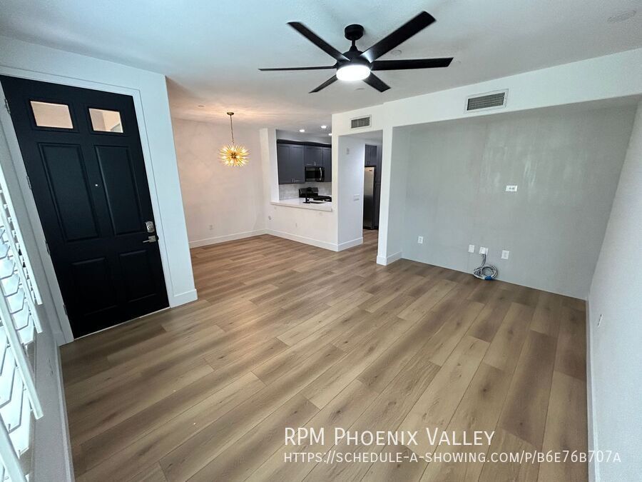 ✨ Absolutely Stunning Gated Condo ✨ property image