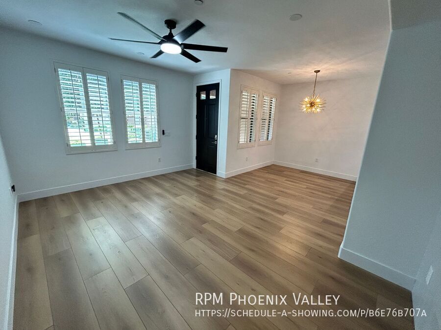 ✨ Absolutely Stunning Gated Condo ✨ property image