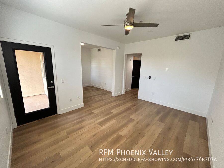 ✨ Absolutely Stunning Gated Condo ✨ property image