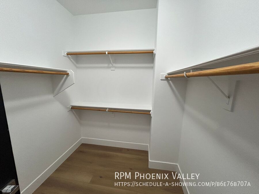 ✨ Absolutely Stunning Gated Condo ✨ property image