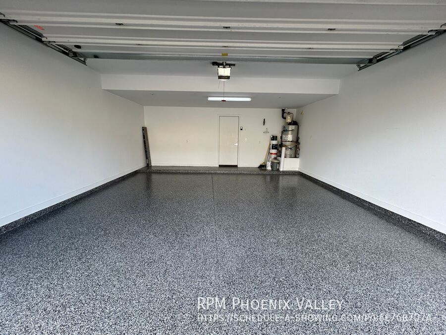 ✨ Absolutely Stunning Gated Condo ✨ property image