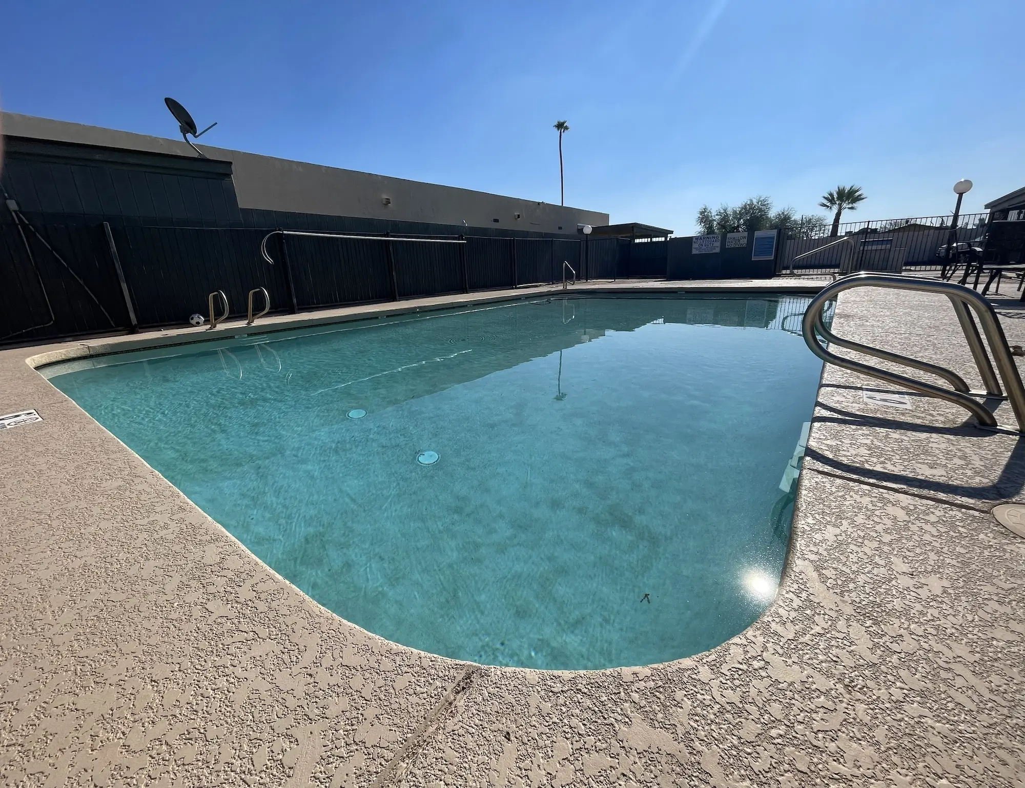 Glendale Groves Banner 3